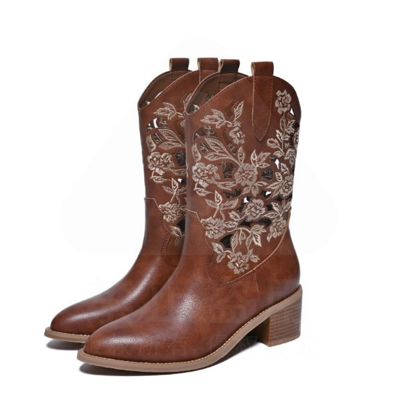 Embroidery Designer - Retro Women Shoes Exquisite Genuine Leather
