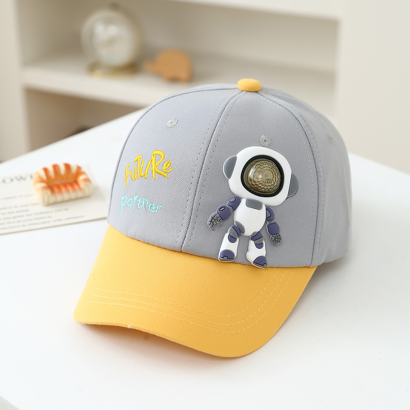 Children's Soft Rubber Robot D - Embroidery Cap 评论和价格