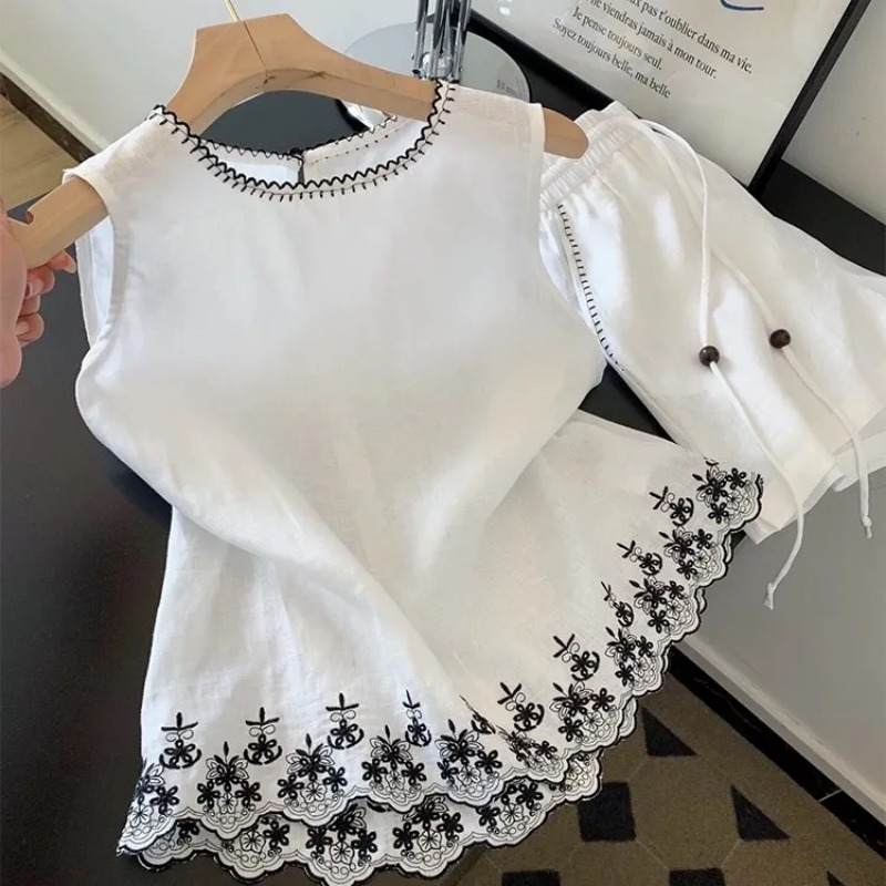 Simple Old Money Style Cotton  - Embroidery Simple 评论和价格