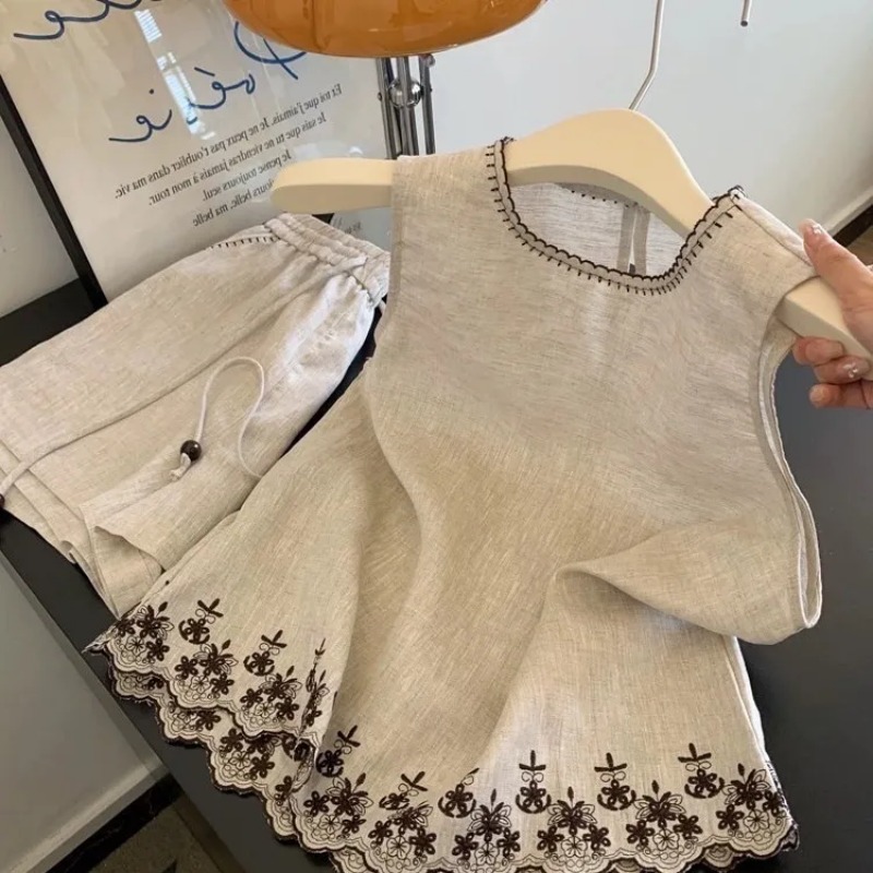 Simple Old Money Style Cotton  - Embroidery Simple 评论和价格