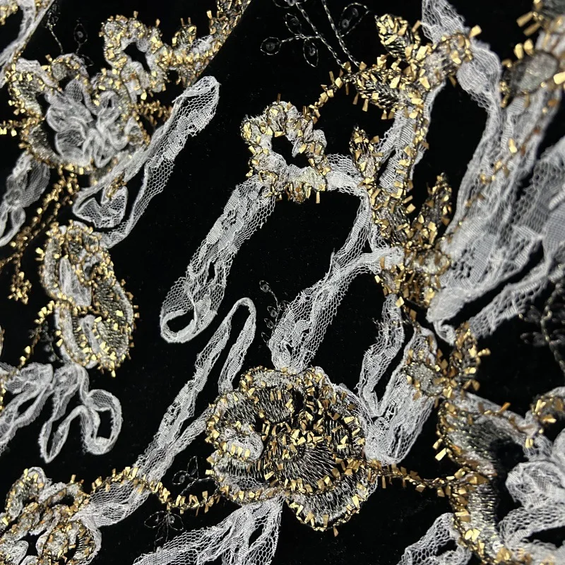 High-end luxurious gold-thread - Embroidery Design 3D 评论和价格