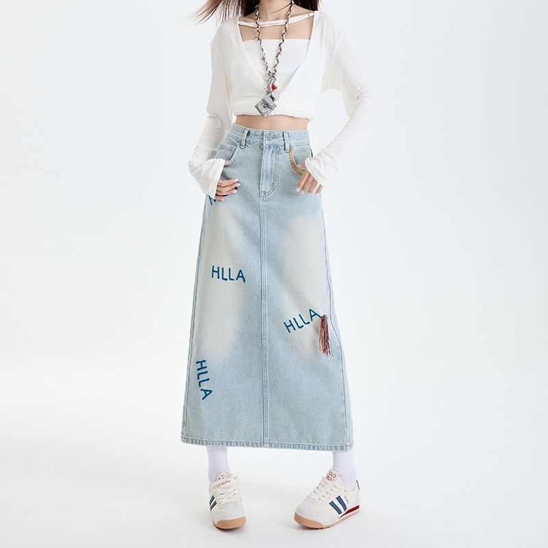 2025 Fashionable Women's Denim - Embroidery Letter 评论和价格