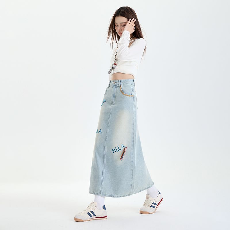 2025 Fashionable Women's Denim - Embroidery Letter 评论和价格