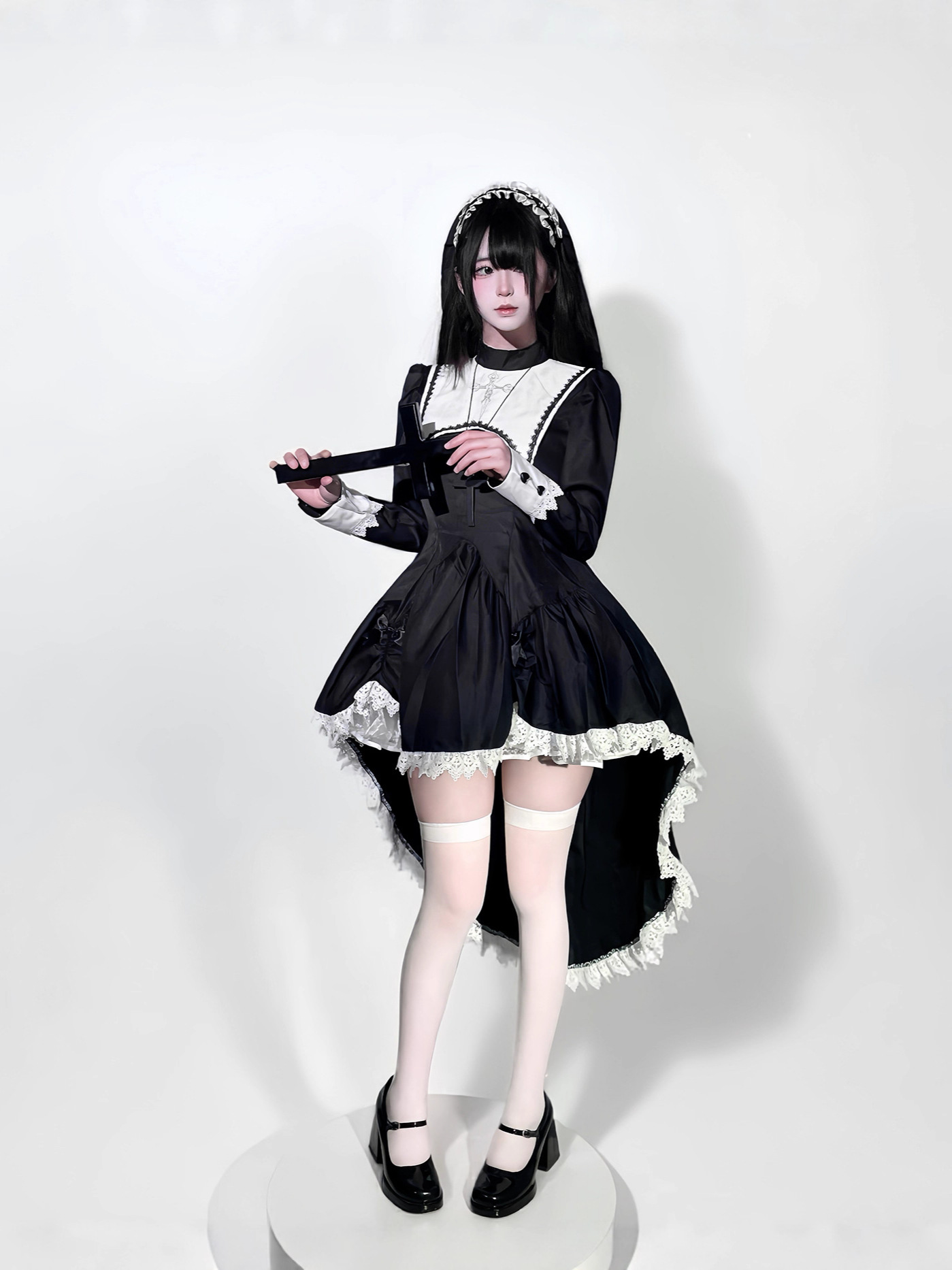 Gothic style dark embroidery c - Embroidery Service 评论和价格