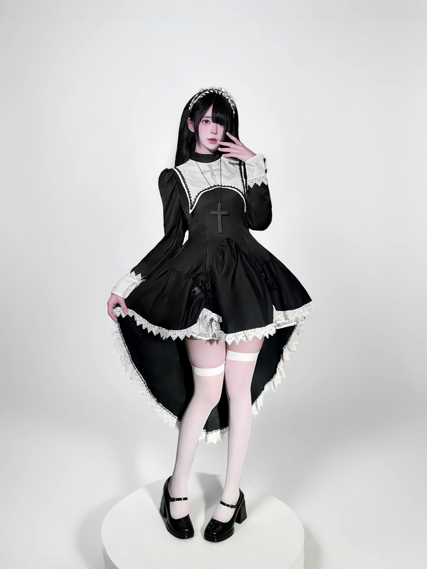 Gothic style dark embroidery c - Embroidery Service 评论和价格
