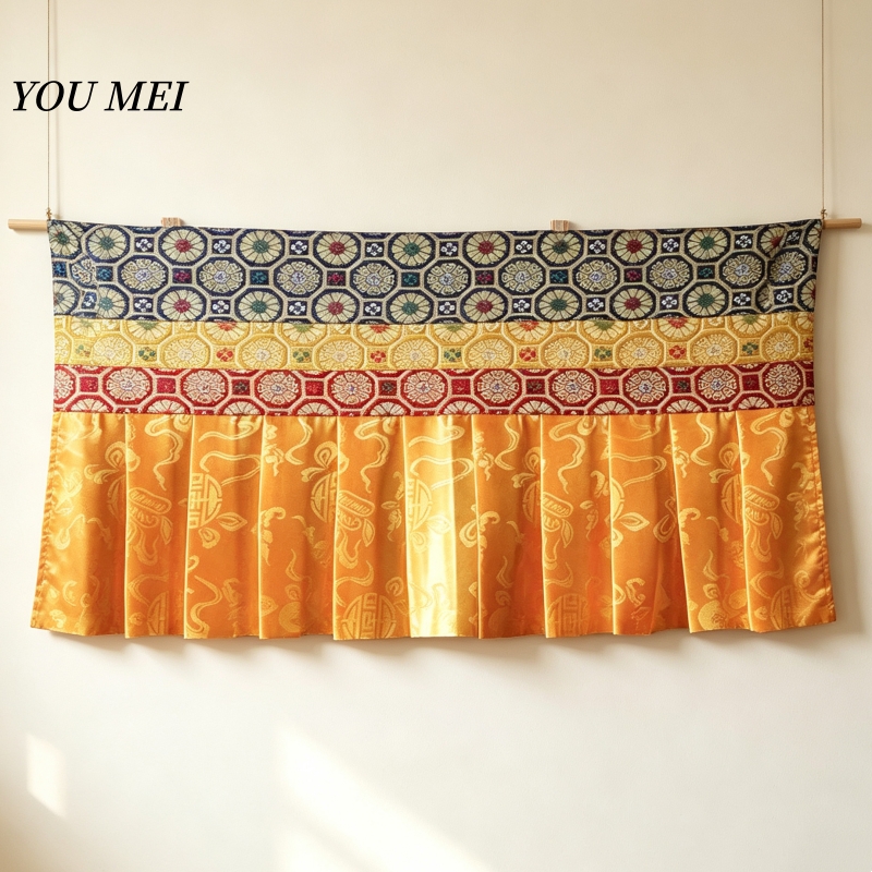 Buddhist Hall Arrangement Hang - Embroidery Skirt 评论和价格