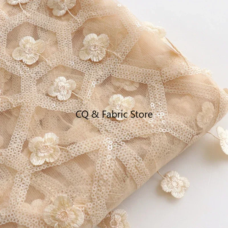 Apricot 3D Small Floral Embroi - Embroidery Design 3D 评论和价格